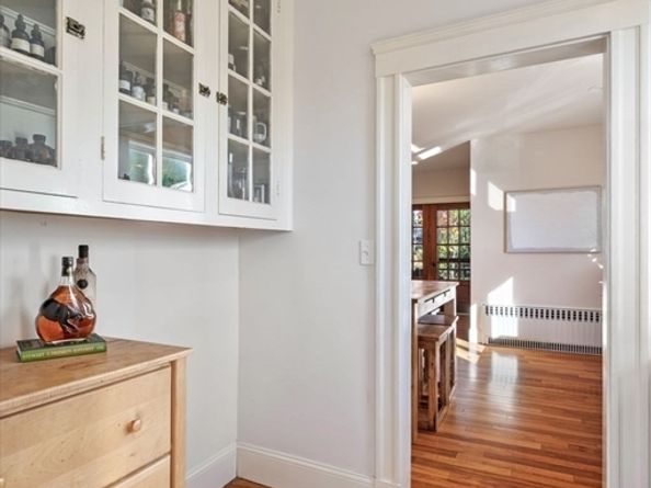 21 Bay View Drive, Swampscott MA 01907