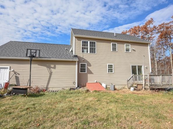 65 Victoria Lane, Templeton MA 01468