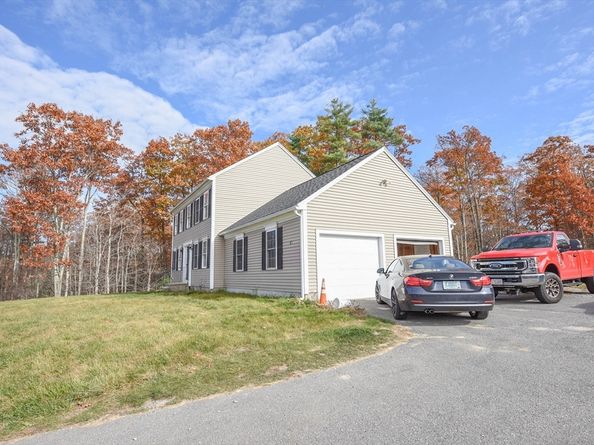 65 Victoria Lane, Templeton MA 01468