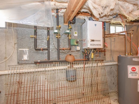 65 Victoria Lane, Templeton MA 01468