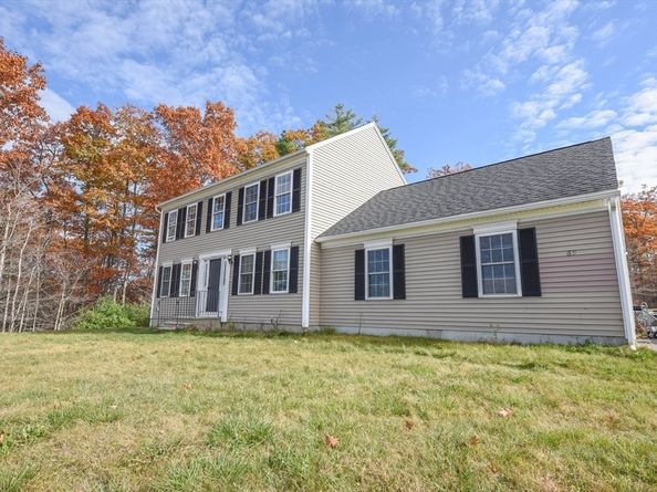 65 Victoria Lane, Templeton MA 01468