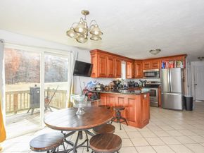 65 Victoria Lane, Templeton MA 01468