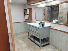 29 Liberty, Warren MA 01083