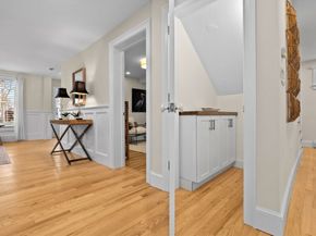 13 Broad St, Newburyport MA 01950