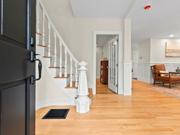 13 Broad St, Newburyport MA 01950