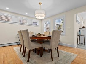 13 Broad St, Newburyport MA 01950