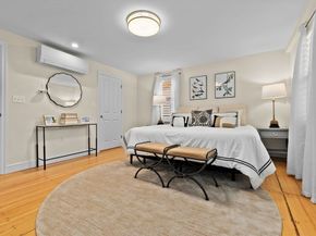 13 Broad St, Newburyport MA 01950