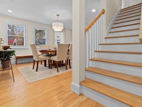 13 Broad St, Newburyport MA 01950