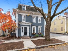 13 Broad St, Newburyport MA 01950