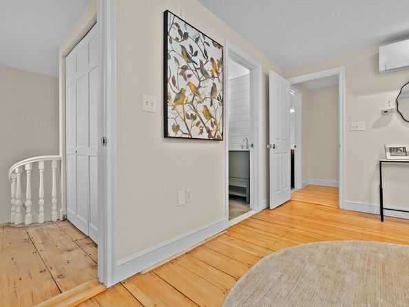 13 Broad St, Newburyport MA 01950