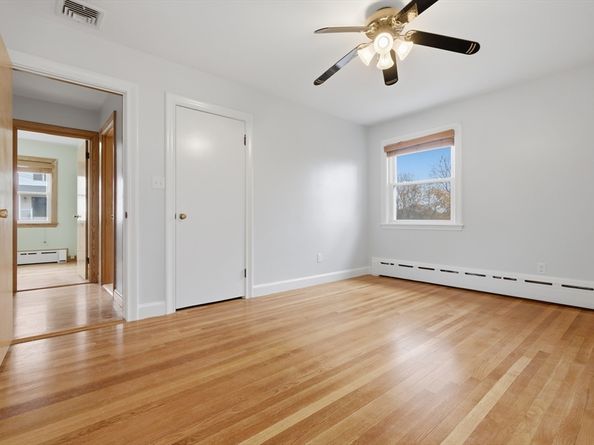 8 Steele Street, Stoneham MA 02180