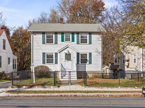 51 Brook Rd, Quincy MA 02169