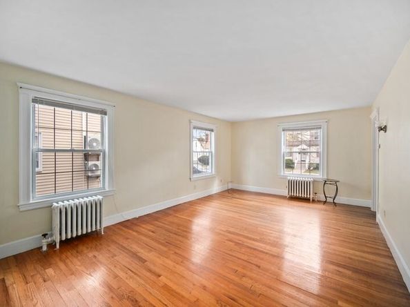 51 Brook Rd, Quincy MA 02169