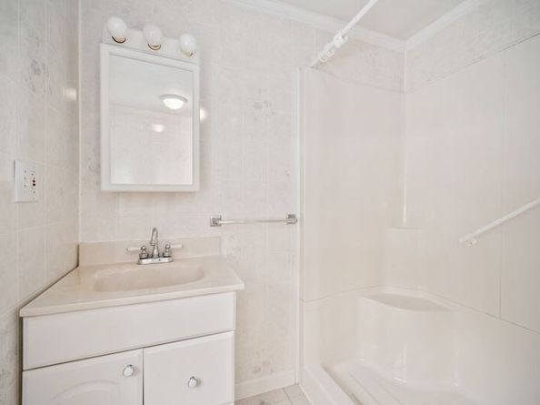 51 Brook Rd, Quincy MA 02169