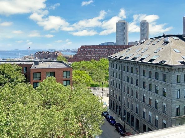 142 Commercial St 503, Boston MA 02109