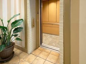 142 Commercial St 503, Boston MA 02109