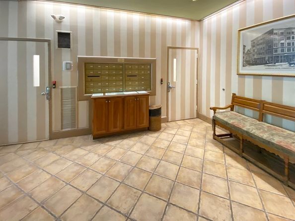 142 Commercial St 503, Boston MA 02109