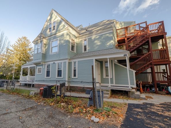 35 May Street, Worcester MA 01610