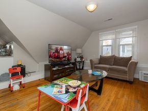 35 May Street, Worcester MA 01610