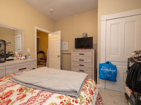 35 May Street, Worcester MA 01610