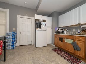 35 May Street, Worcester MA 01610