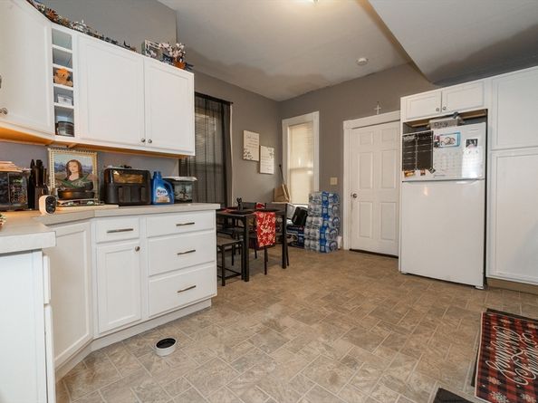 35 May Street, Worcester MA 01610