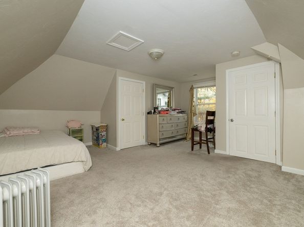 35 May Street, Worcester MA 01610