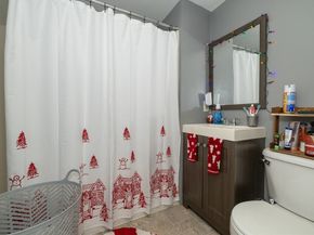 35 May Street, Worcester MA 01610