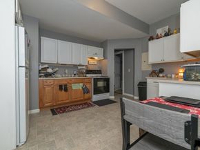 35 May Street, Worcester MA 01610