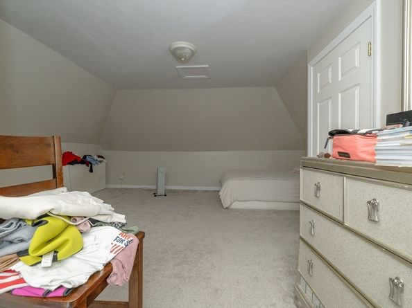 35 May Street, Worcester MA 01610