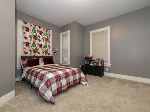 35 May Street, Worcester MA 01610