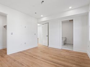 3 Pulaski Ave, Boston MA 02127