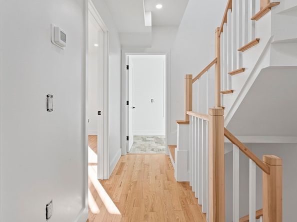 3 Pulaski Ave, Boston MA 02127