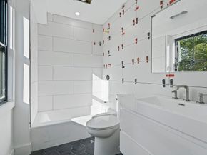 3 Pulaski Ave, Boston MA 02127