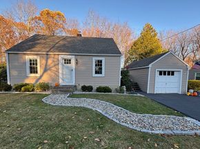 21 Highland Park Road, Rutland MA 01543