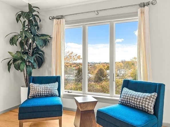 67 Algonquin Road 67, Newton MA 02467