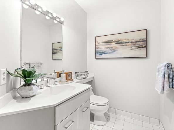 67 Algonquin Road 67, Newton MA 02467