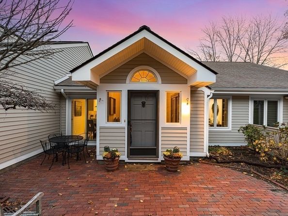 67 Algonquin Road 67, Newton MA 02467