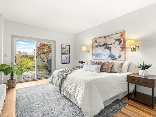 67 Algonquin Road 67, Newton MA 02467