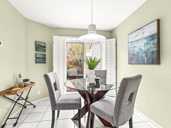 67 Algonquin Road 67, Newton MA 02467