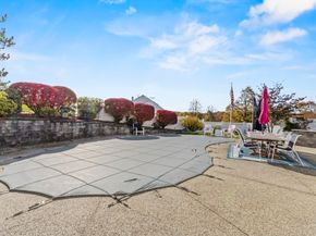 25 Knight Way, Marlborough MA 01752