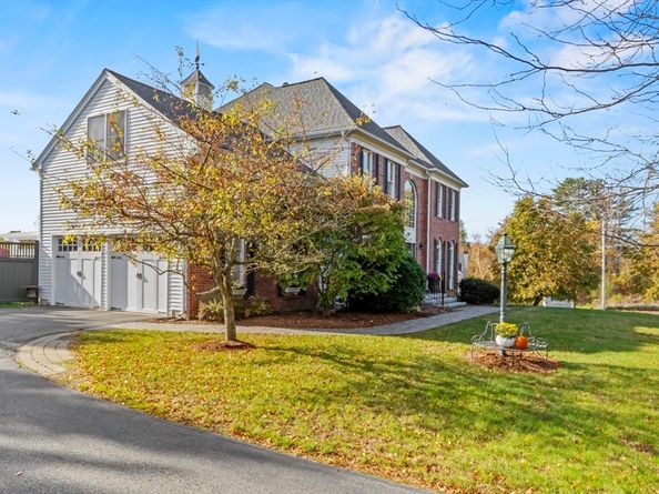 25 Knight Way, Marlborough MA 01752