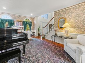 25 Knight Way, Marlborough MA 01752