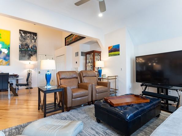 44 Elm Street 501, Worcester MA 01609