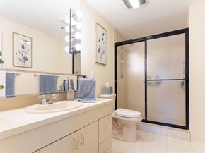 44 Elm Street 501, Worcester MA 01609