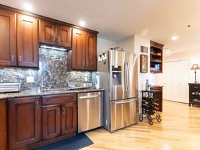 44 Elm Street 501, Worcester MA 01609