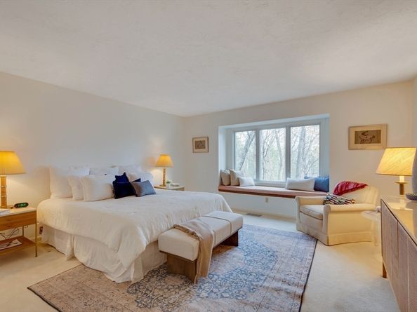 50 Windingwood  Lane 50, Lincoln MA 01773