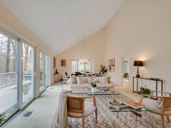 50 Windingwood  Lane 50, Lincoln MA 01773