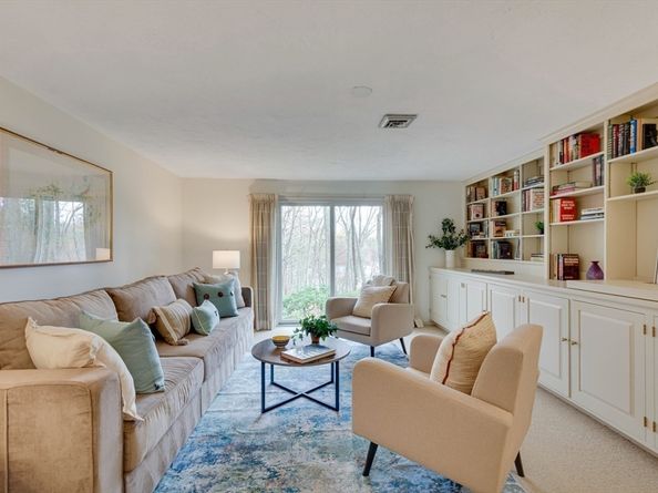 50 Windingwood  Lane 50, Lincoln MA 01773