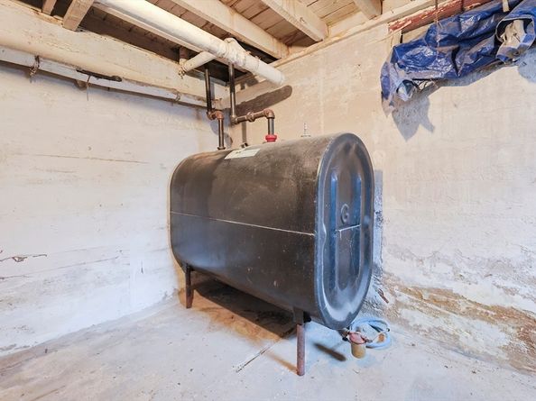 71 W Main St, West Brookfield MA 01585